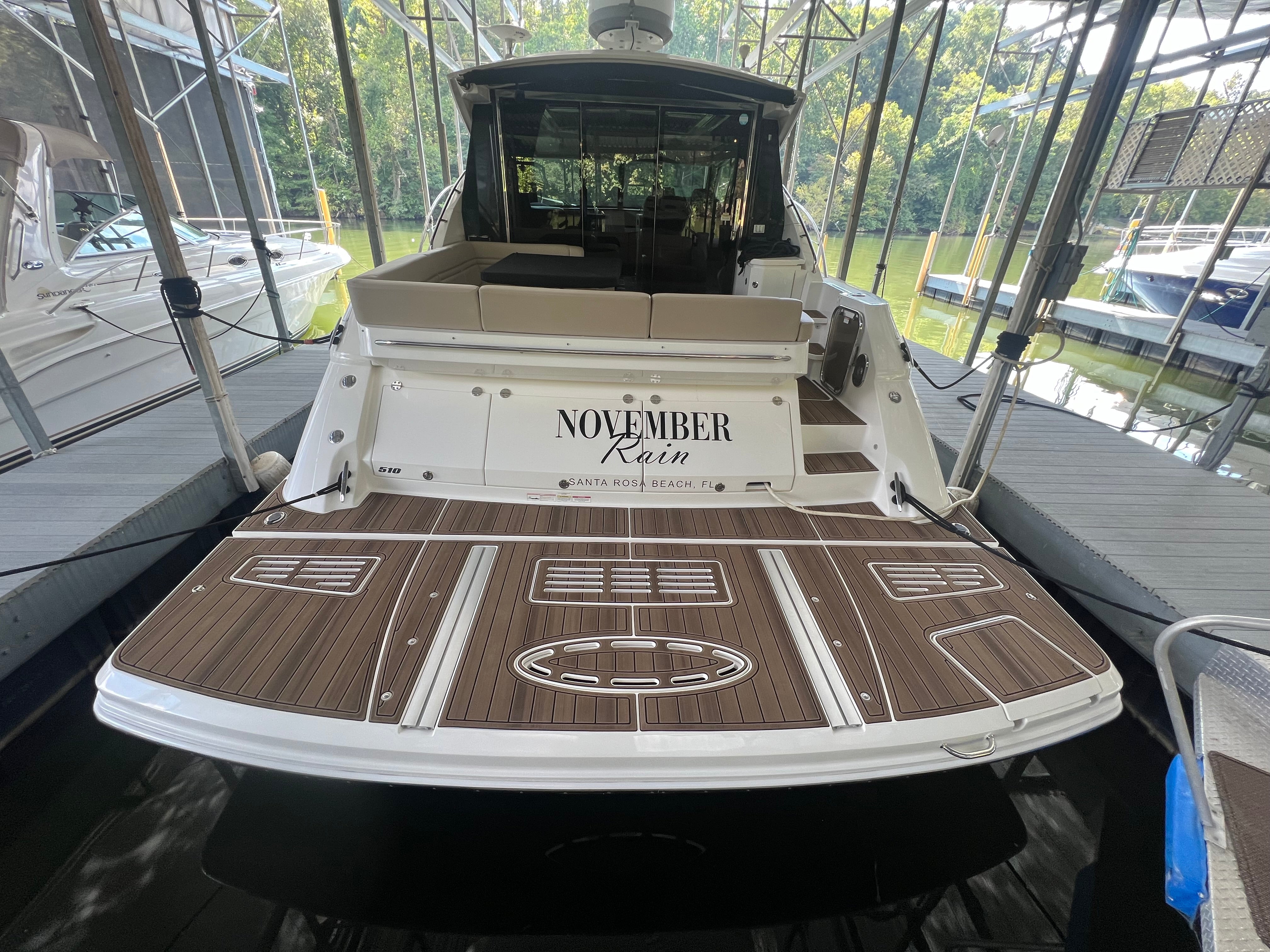 Cabin Cruisers